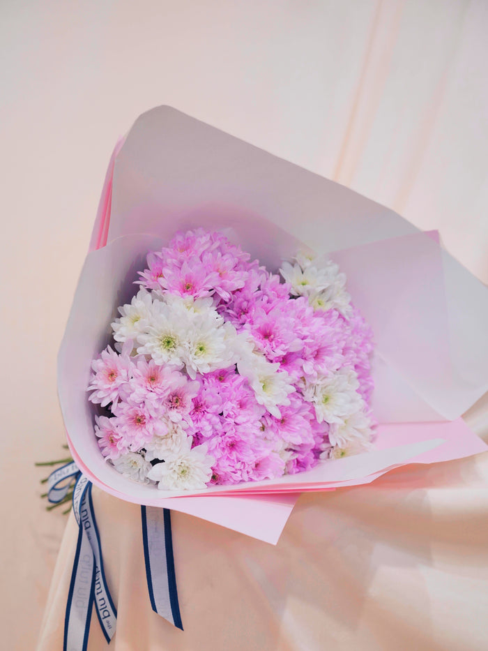 Chrysanthemum Daisy Bouquet
